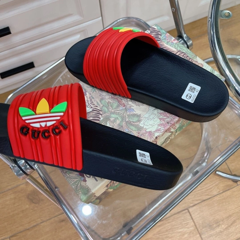 Timeless Gxccx Slippers 164426