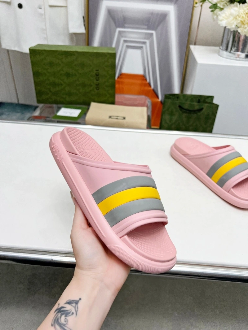 Flexible Gxccx Slippers 164374