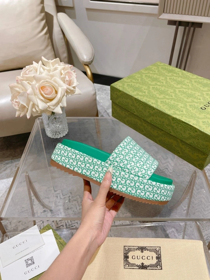 Gxccx Slippers Flexible 164355