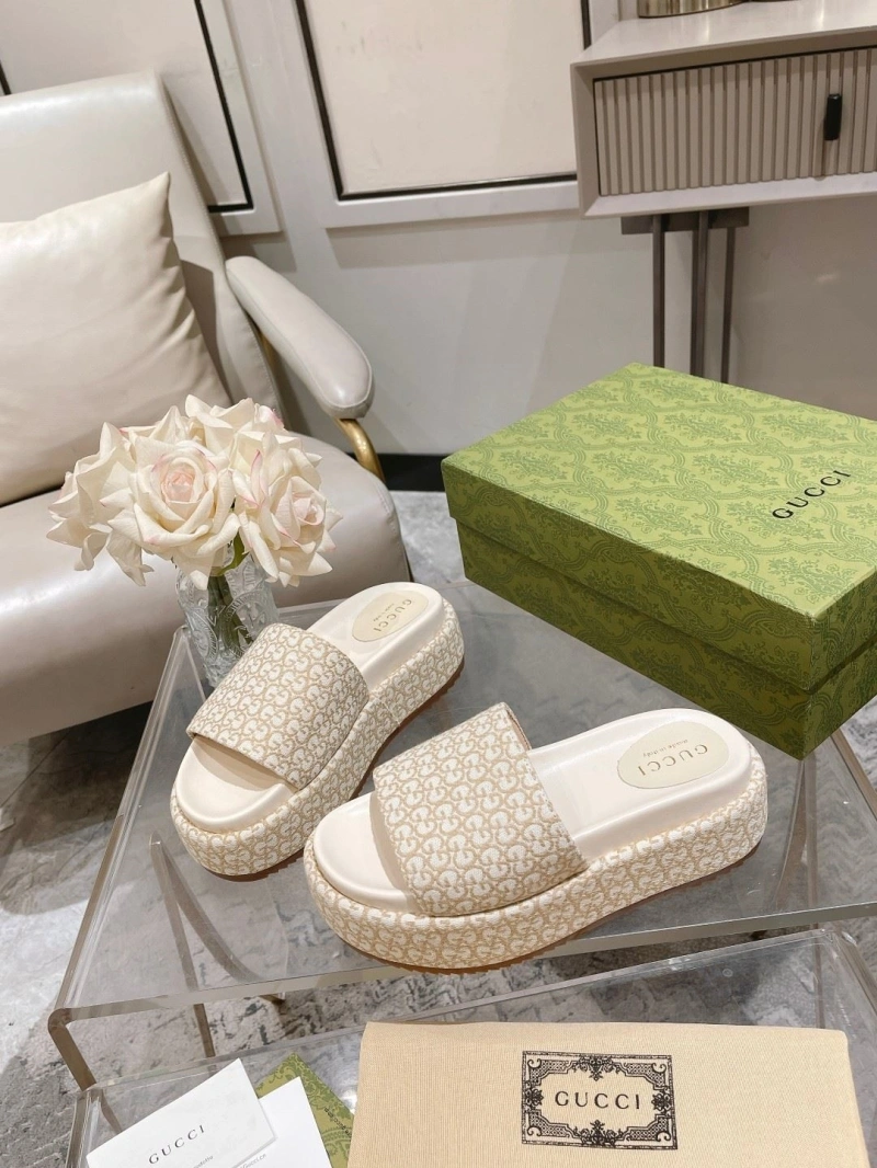 Cozy Gxccx Slippers 164356