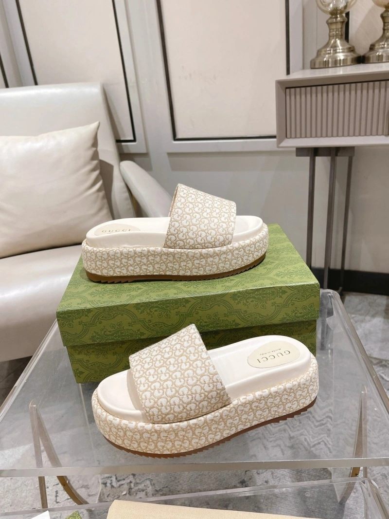 Cozy Gxccx Slippers 164356