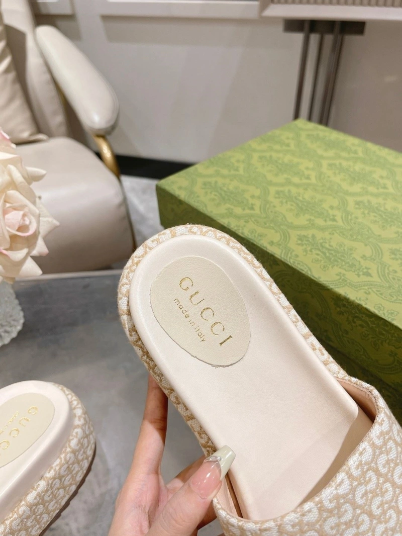 Cozy Gxccx Slippers 164356