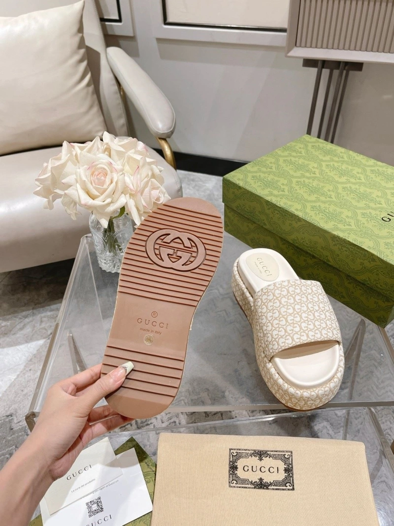 Cozy Gxccx Slippers 164356