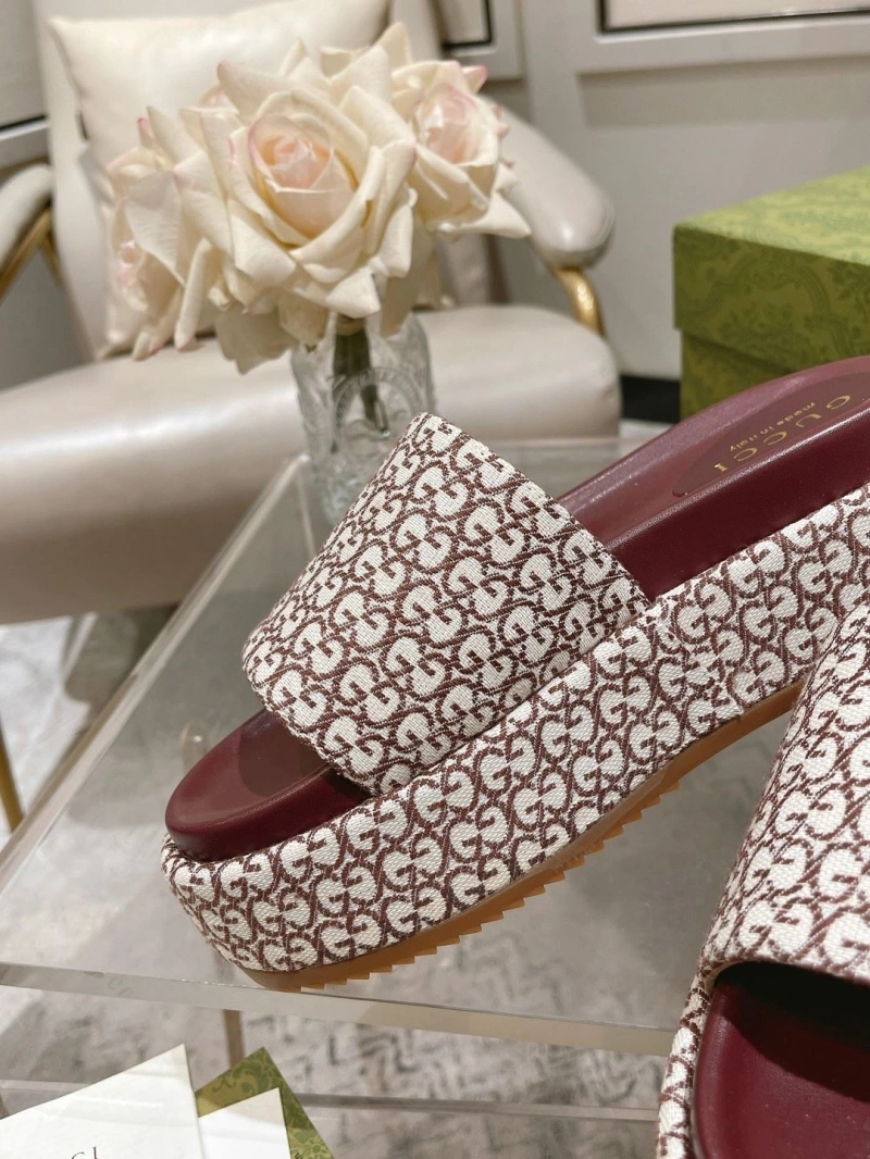 Bold Gxccx Slippers 164354