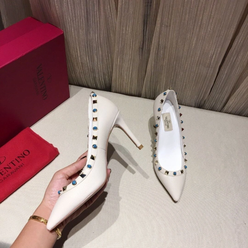 WellDesigned Vxlxntino High Heels 232348