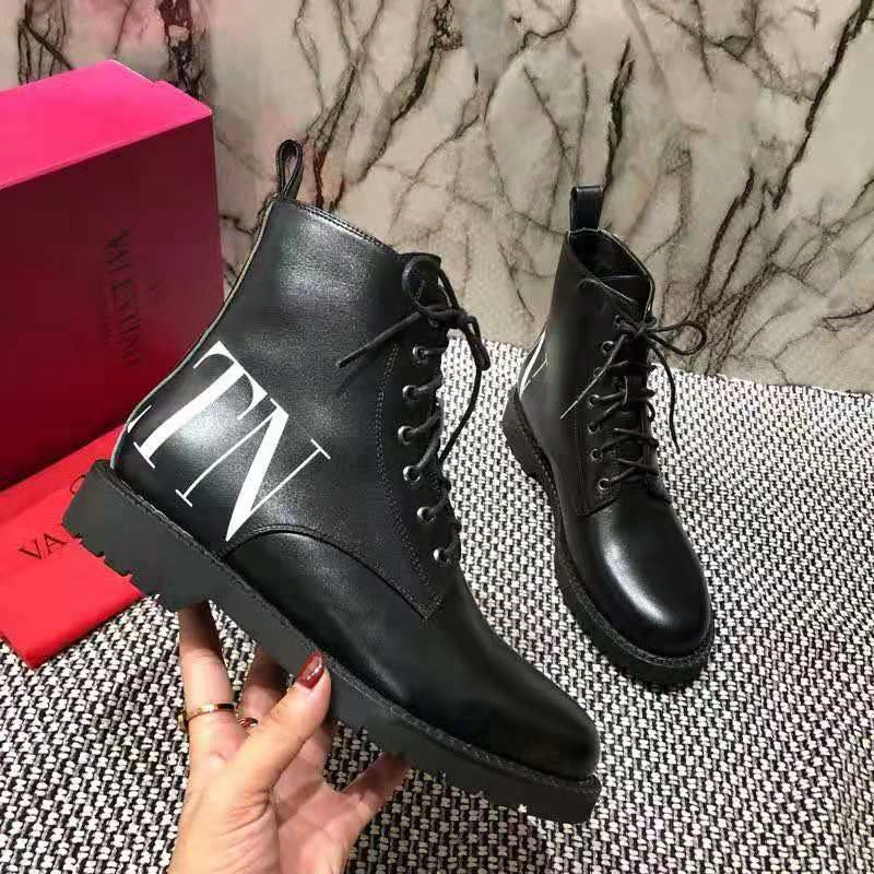 Timeless Vxlxntino Boots 232624