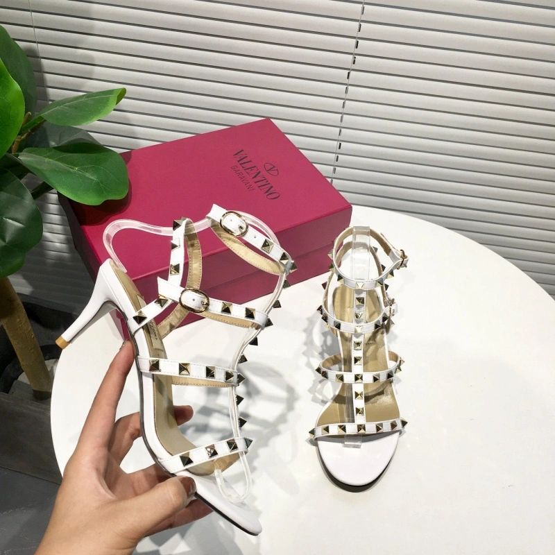 WellDesigned Vxlxntino High Heels 232275