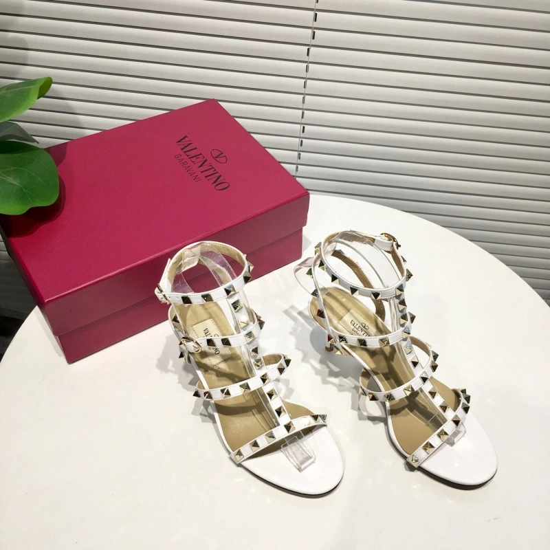 WellDesigned Vxlxntino High Heels 232275
