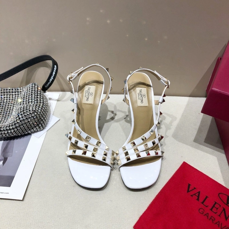Trendy Vxlxntino High Heels 232239