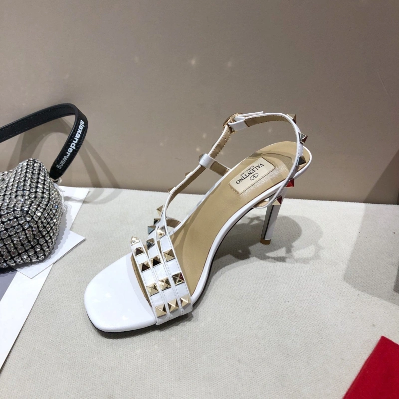 Trendy Vxlxntino High Heels 232239