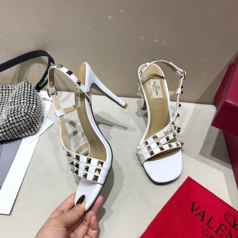Trendy Vxlxntino High Heels 232239