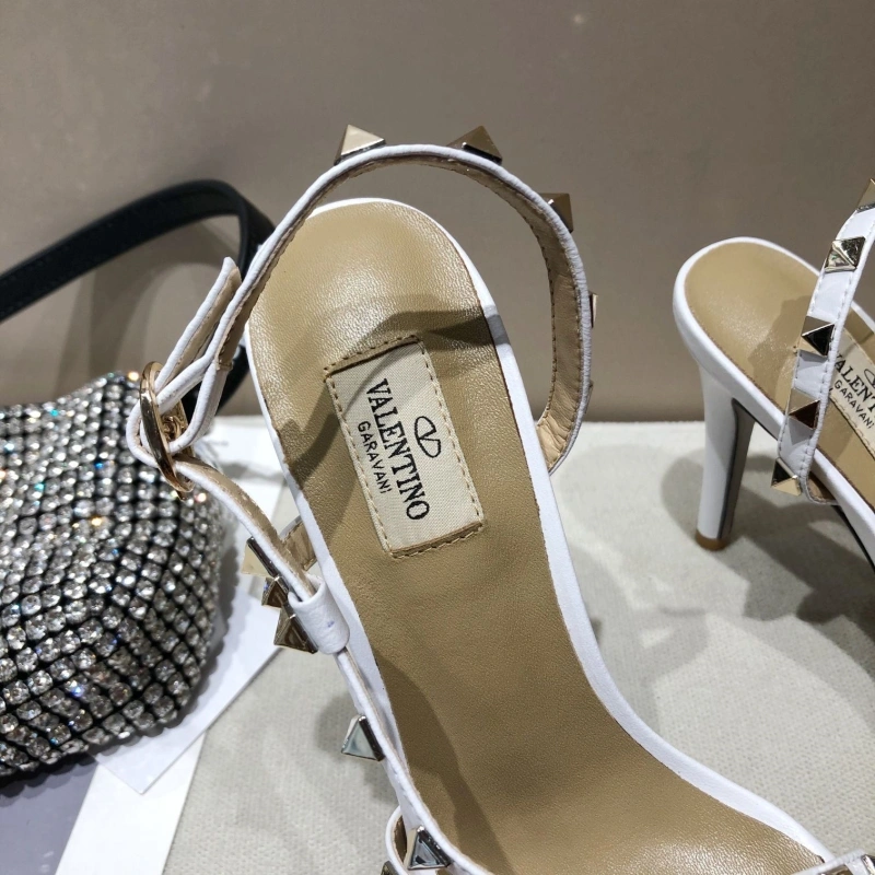 Trendy Vxlxntino High Heels 232239