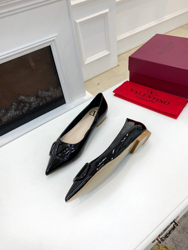WellDesigned Vxlxntino flat shoes 232472