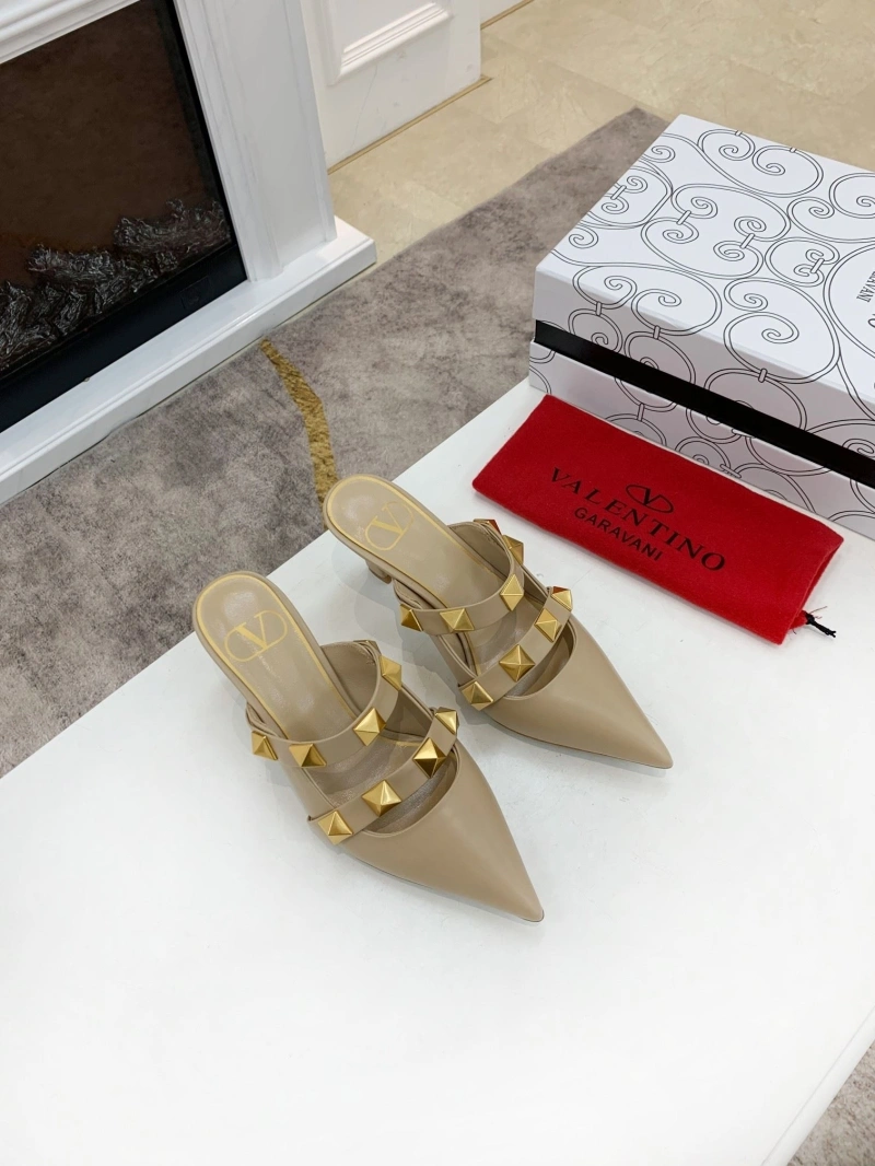 WellDesigned Vxlxntino High Heels 232193