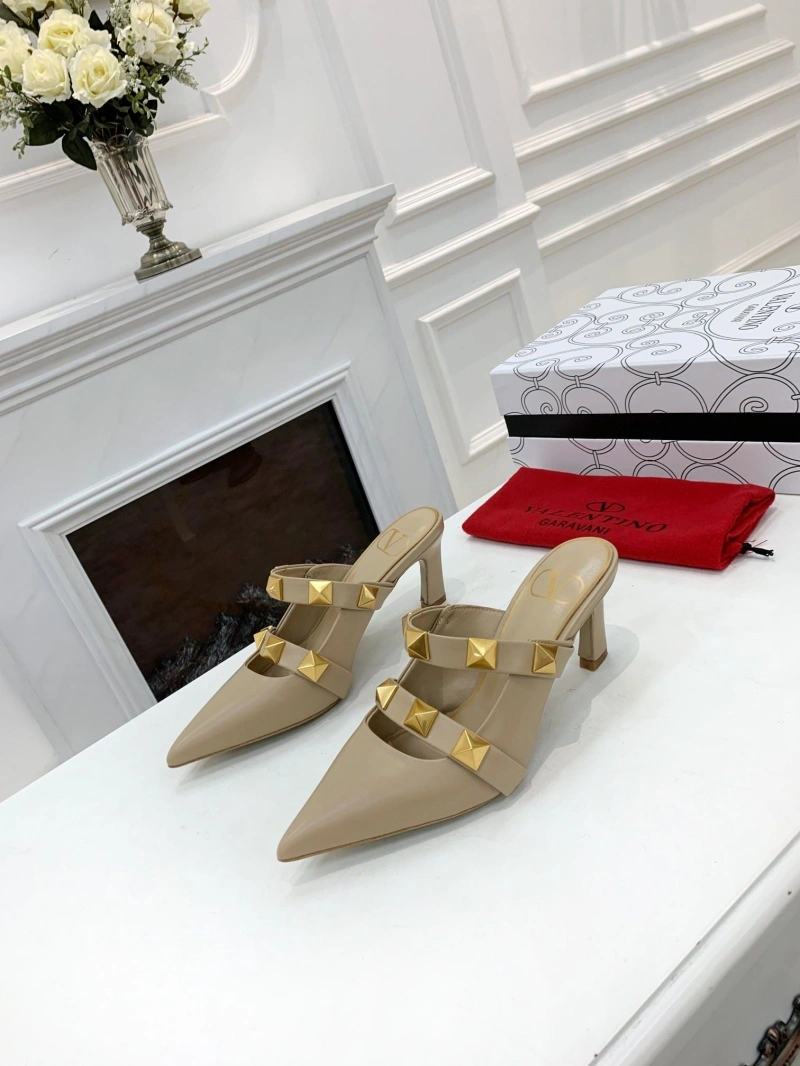 WellDesigned Vxlxntino High Heels 232193