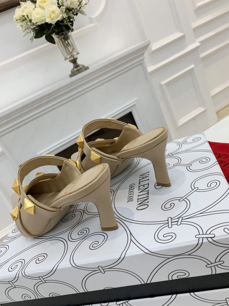 WellDesigned Vxlxntino High Heels 232193