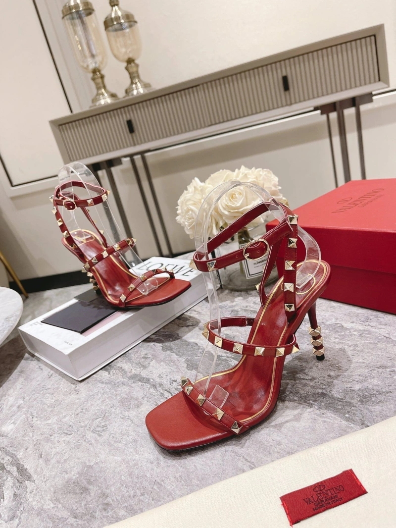 Modern Vxlxntino Sandals 231932
