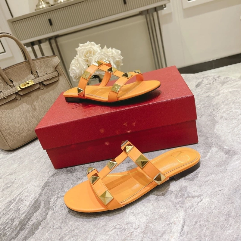 Sleek Vxlxntino Sandals 231917