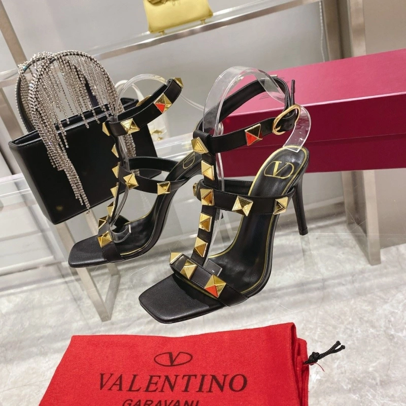 Sophisticated Vxlxntino Sandals 231899