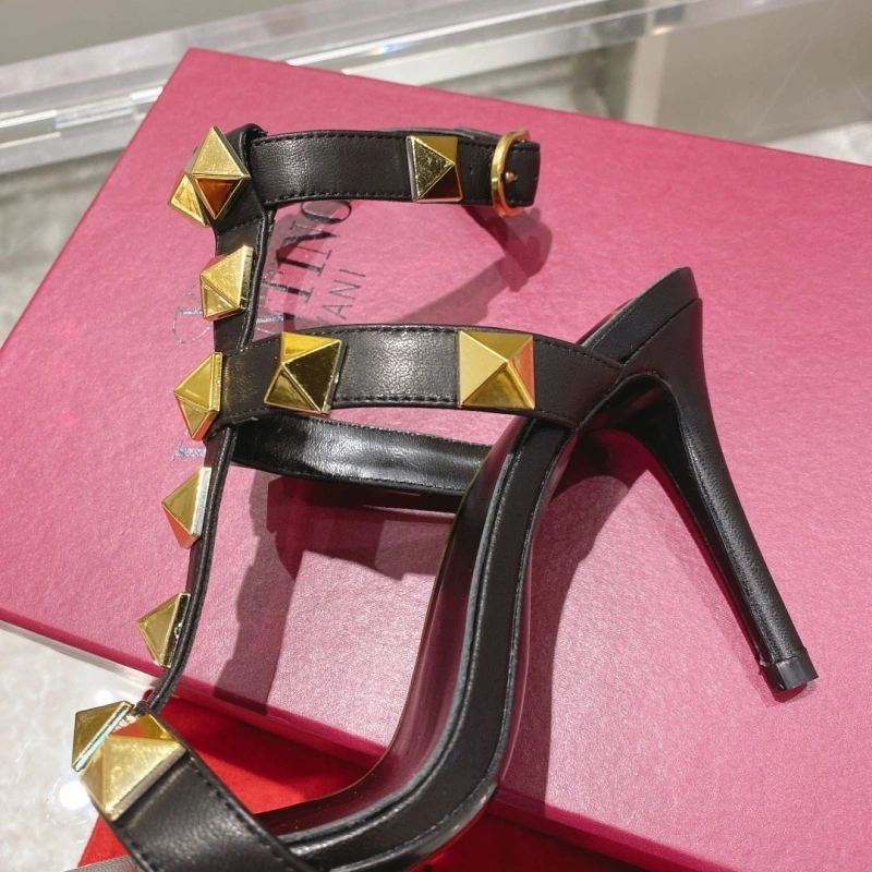 Sophisticated Vxlxntino Sandals 231899