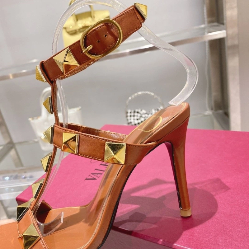 Comfortable Vxlxntino Sandals 231900