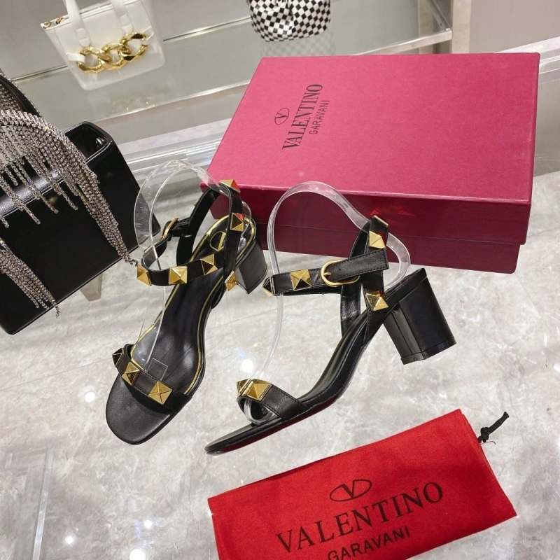 Efficient Vxlxntino Sandals 231897