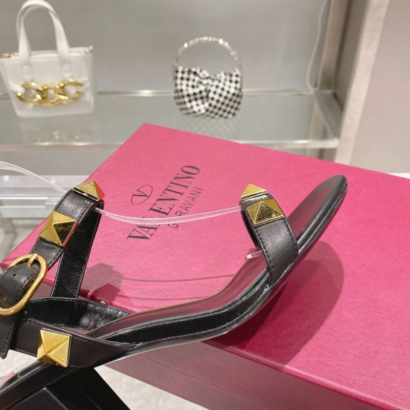 Efficient Vxlxntino Sandals 231897