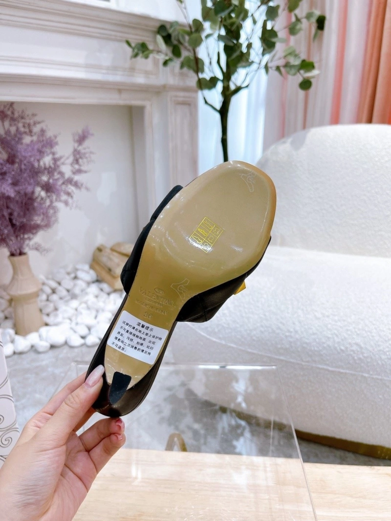 Flexible Vxlxntino Slippers 231691