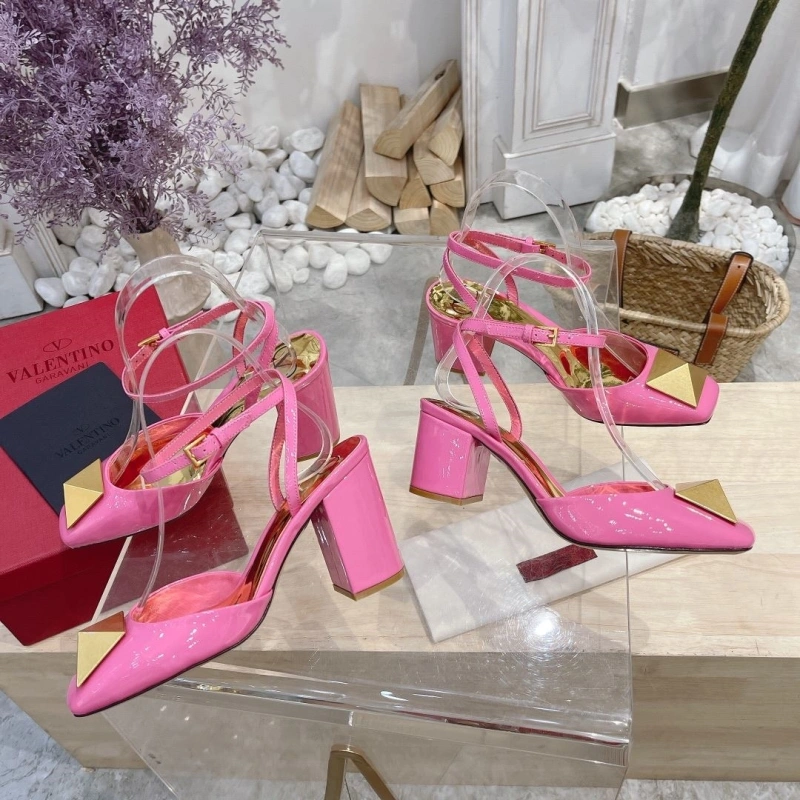 Cozy Vxlxntino High Heels 232147