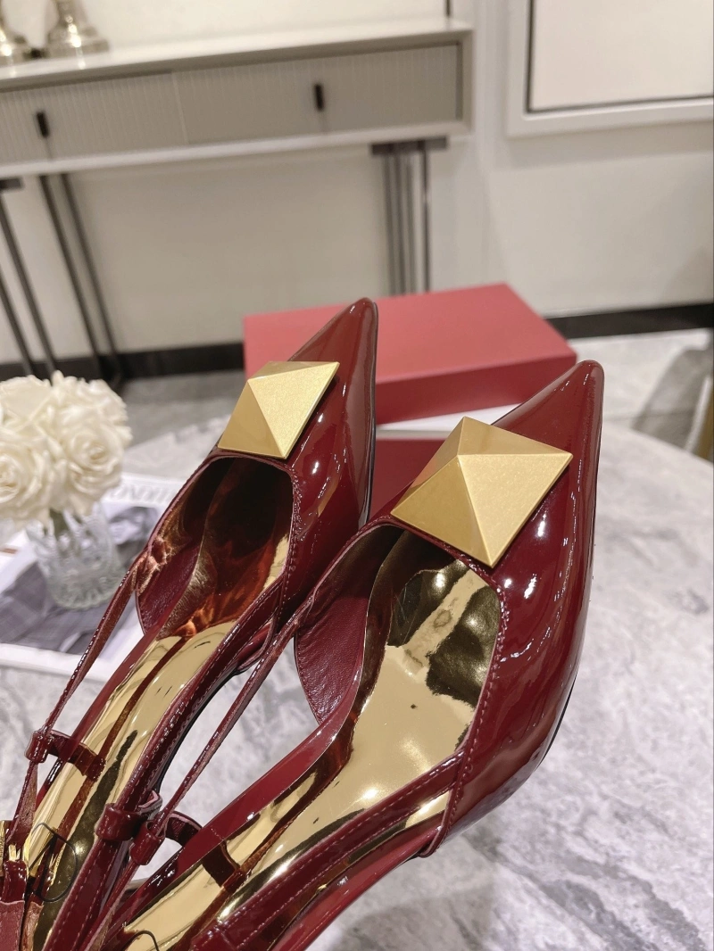 Reliable Vxlxntino Sandals 231887