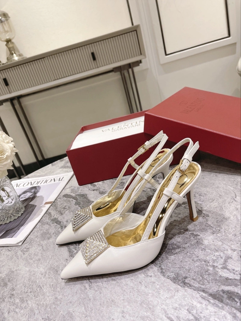 SmartChoice Vxlxntino Sandals 231882