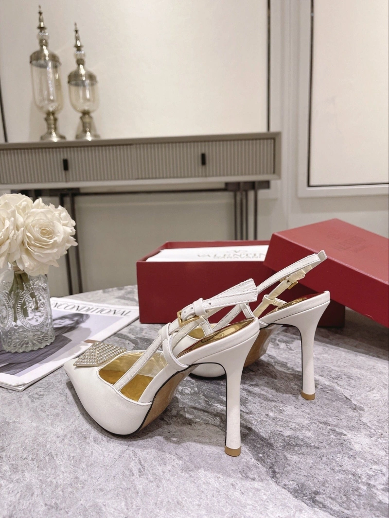 Flexible Vxlxntino Sandals 231875