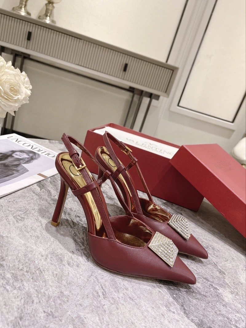 ModernLook Vxlxntino Sandals 231872