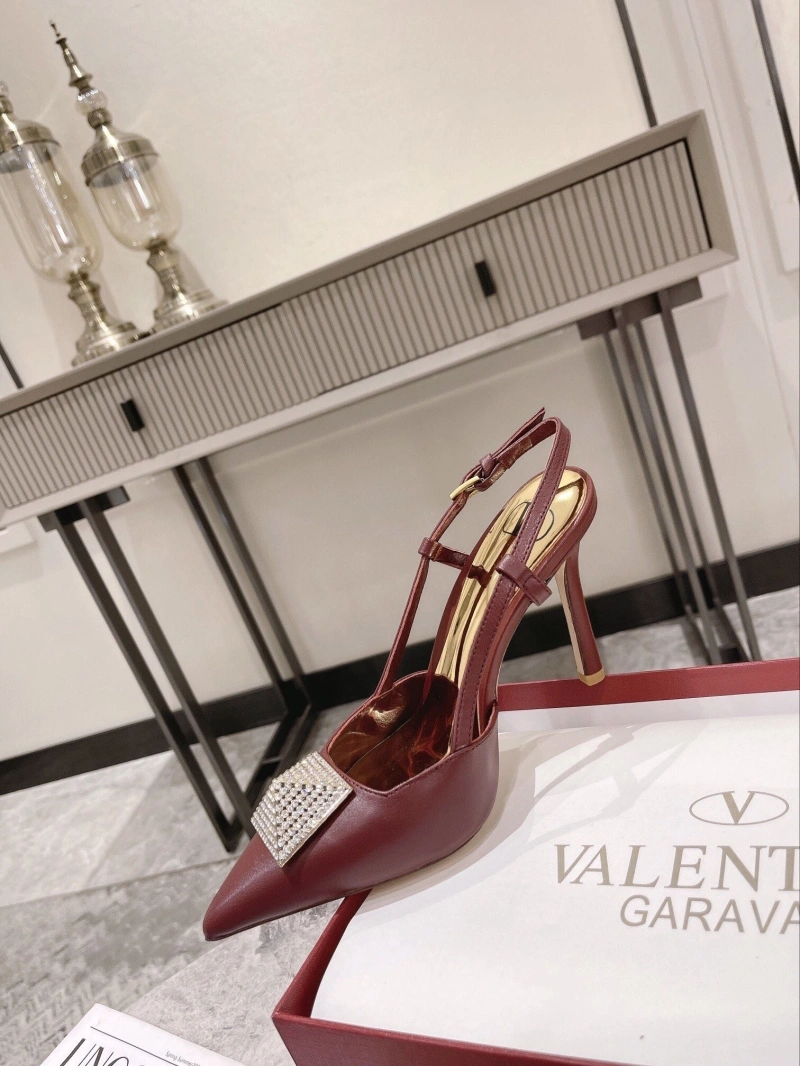 ModernLook Vxlxntino Sandals 231872