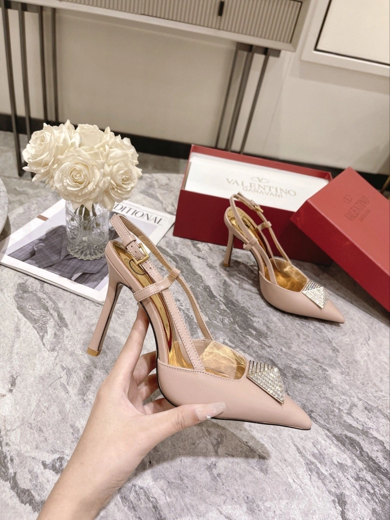 Lightweight Vxlxntino Sandals 231870