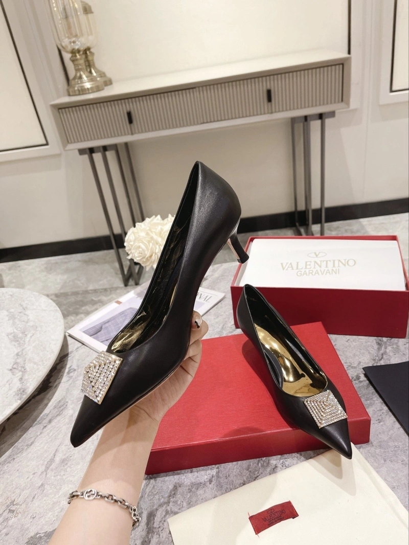 Trendsetting Vxlxntino High Heels 232096
