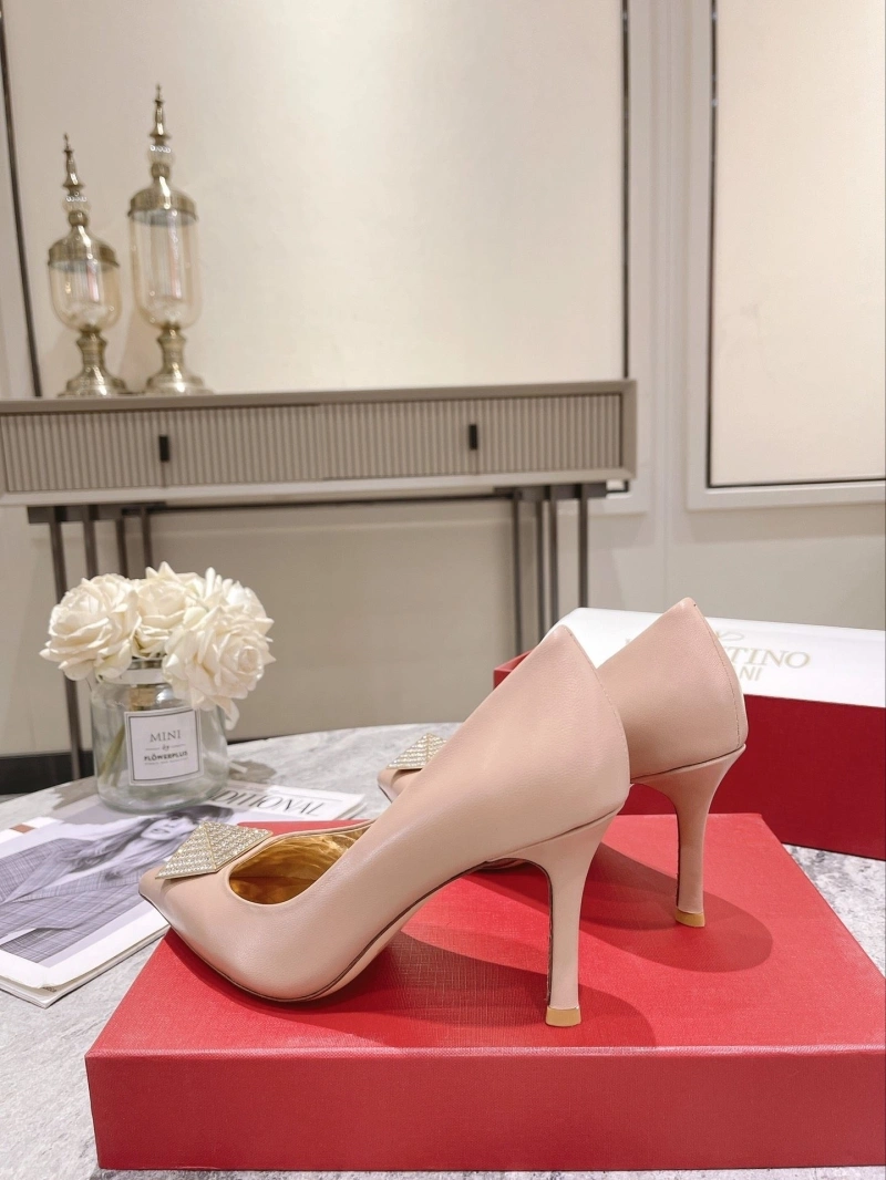 Trendy Vxlxntino High Heels 232092