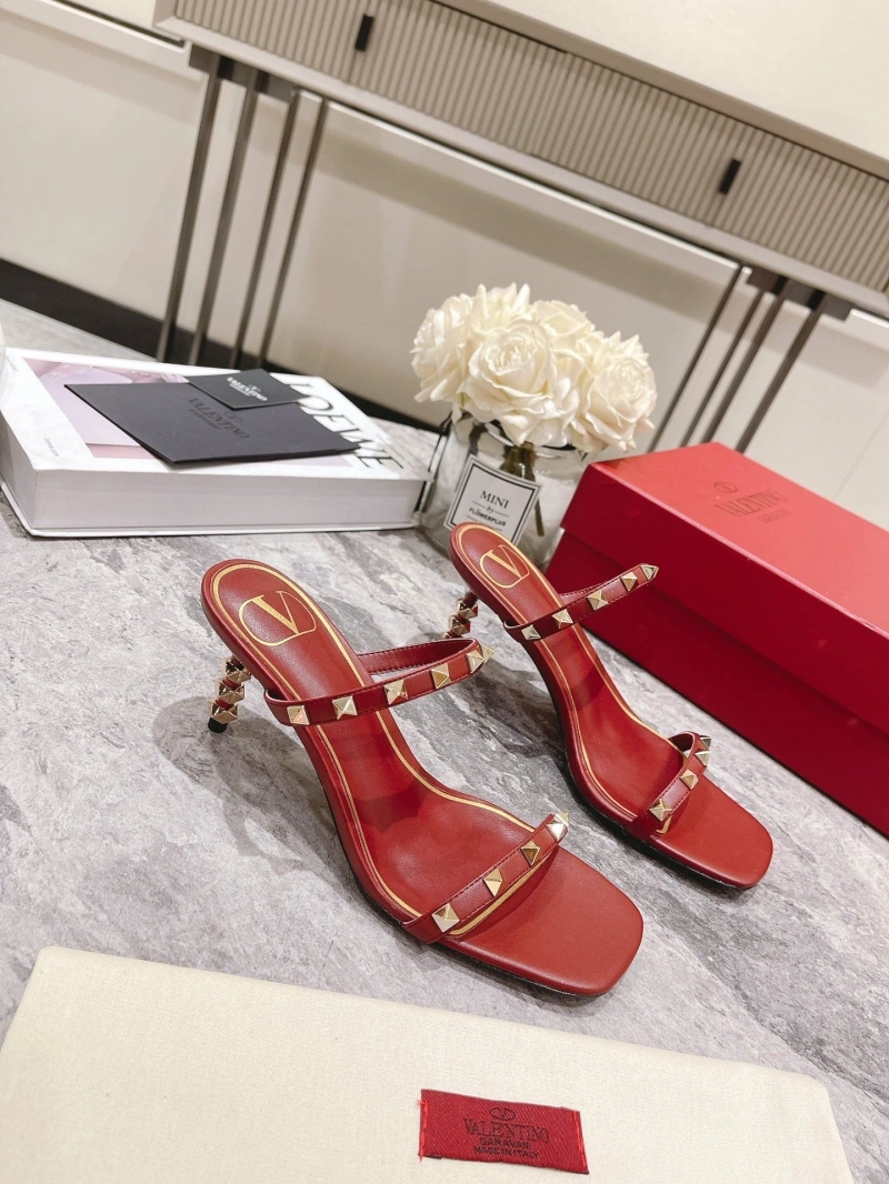 Soft Vxlxntino Sandals 231868