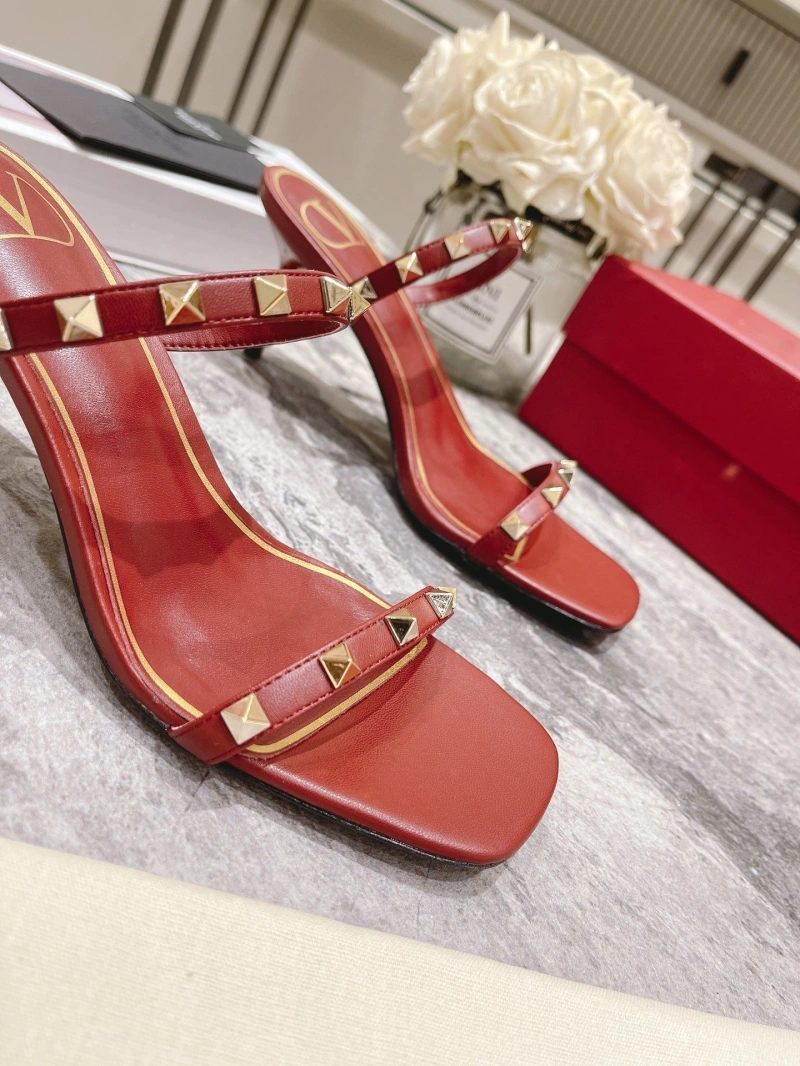 Soft Vxlxntino Sandals 231868