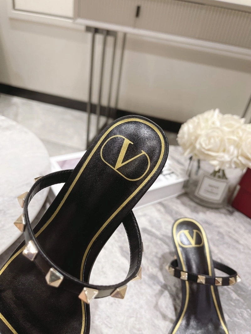 StreetReady Vxlxntino Sandals 231864