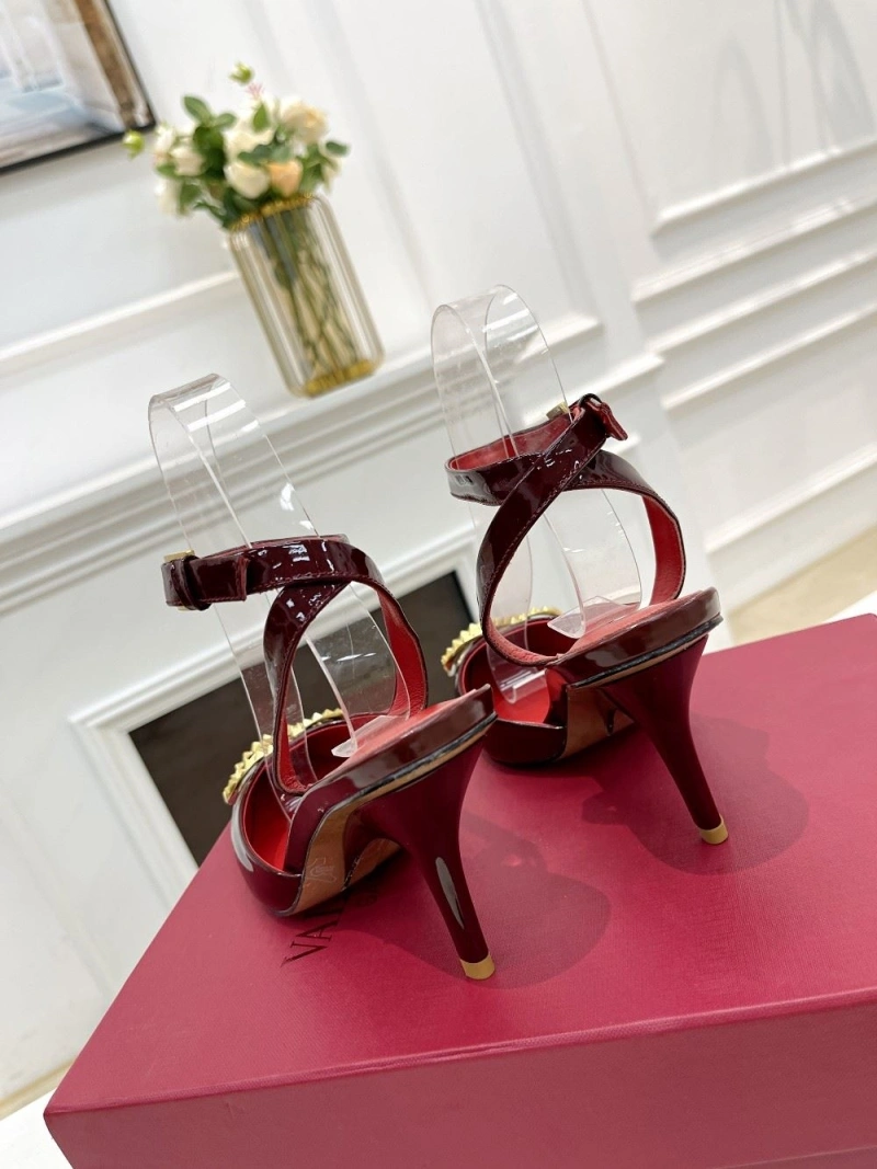 ModernLook Vxlxntino Sandals 231863