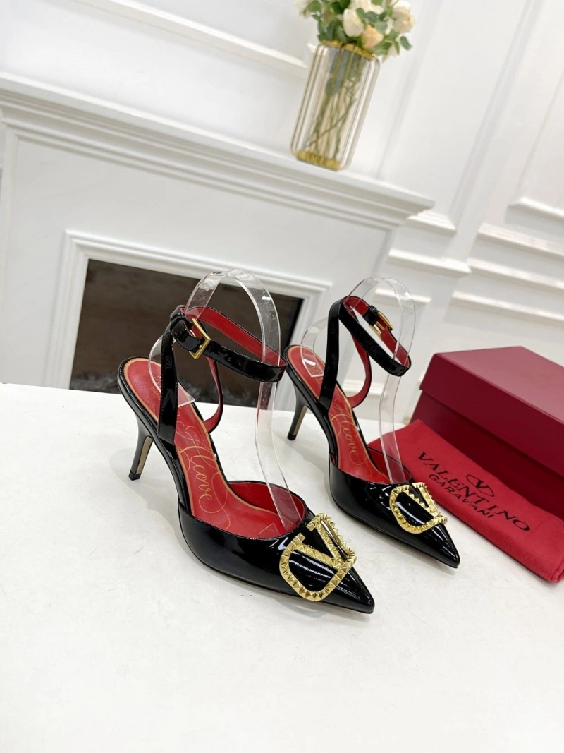 Lightweight Vxlxntino Sandals 231852