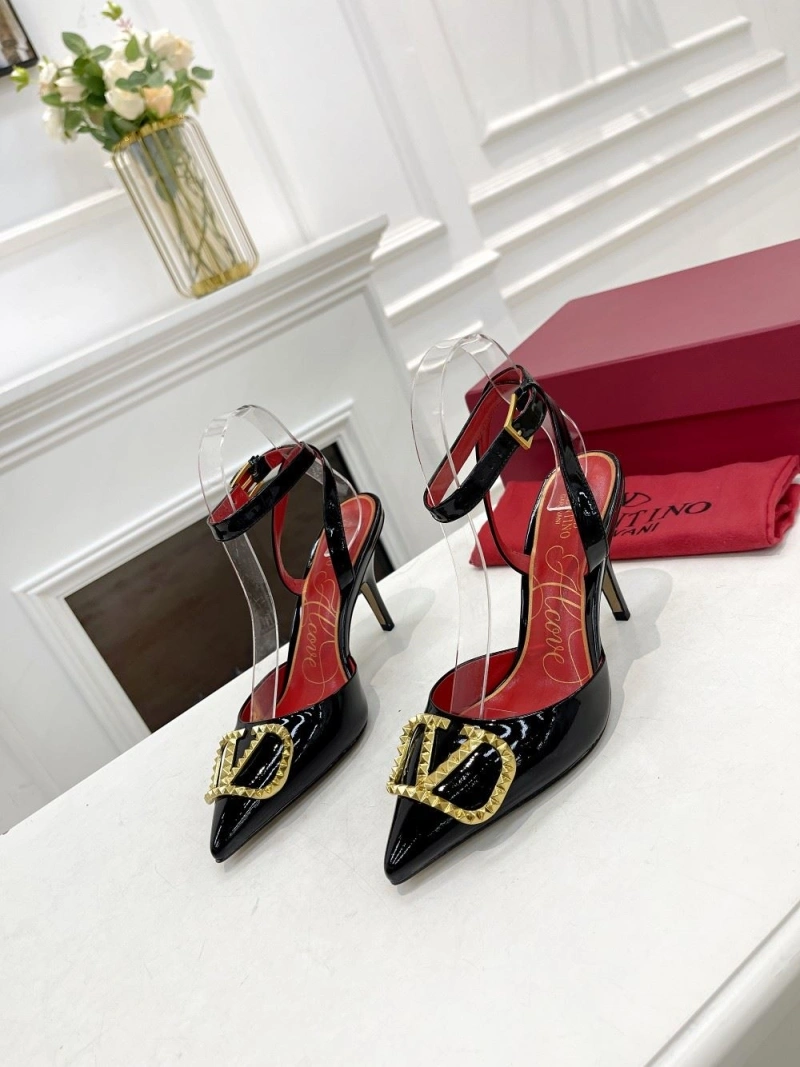Lightweight Vxlxntino Sandals 231852