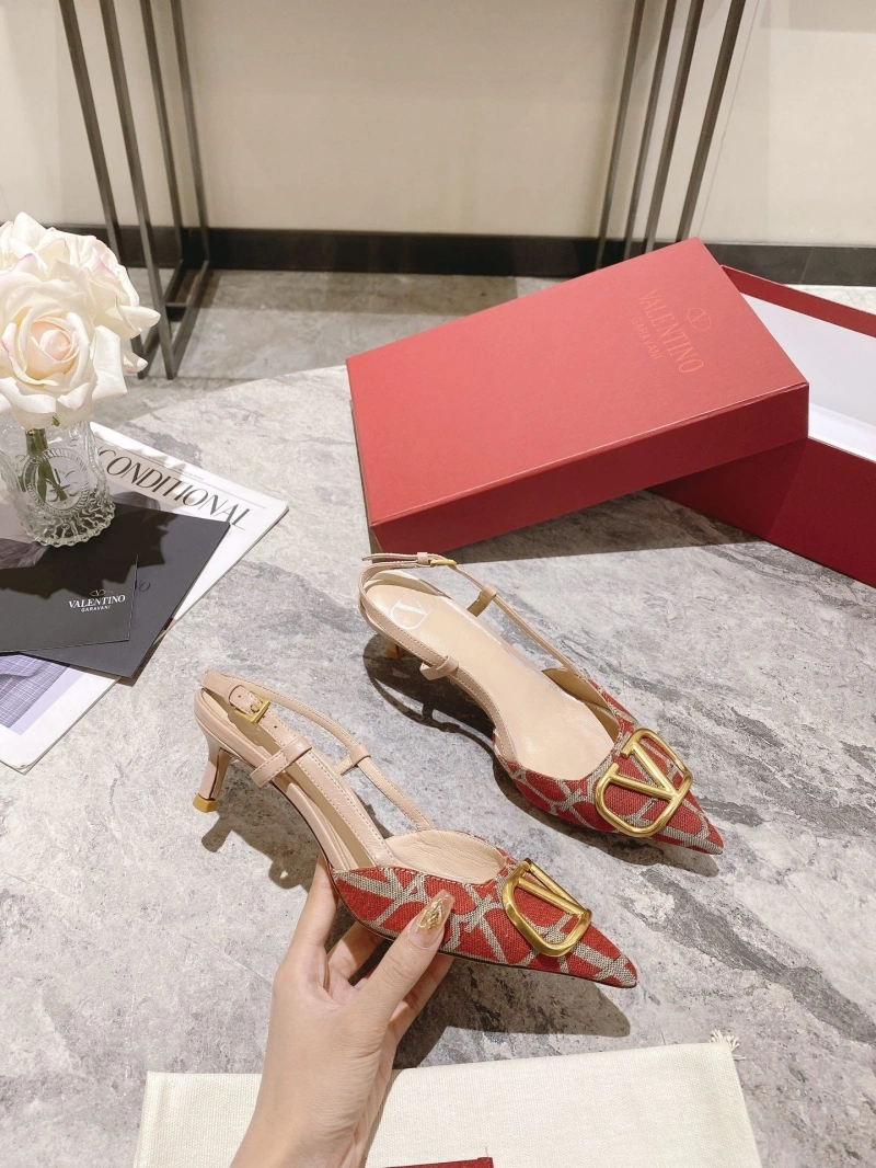 Sophisticated Vxlxntino Sandals 231844