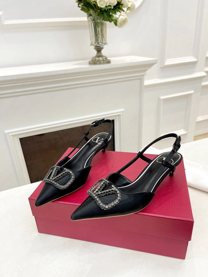 Elegant Vxlxntino Sandals 231846