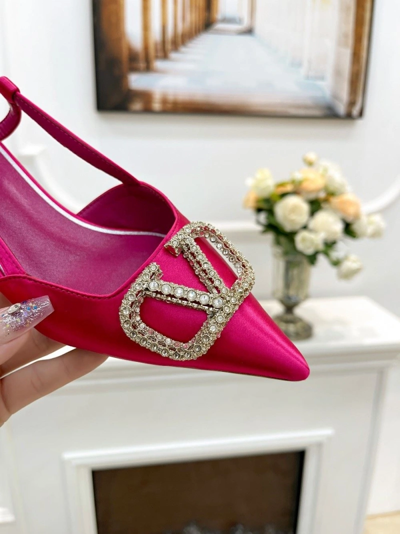 Soft Vxlxntino Sandals 231843