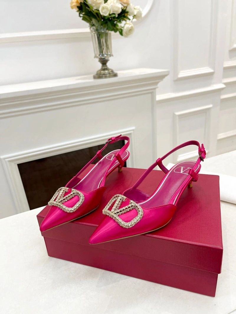 Soft Vxlxntino Sandals 231843