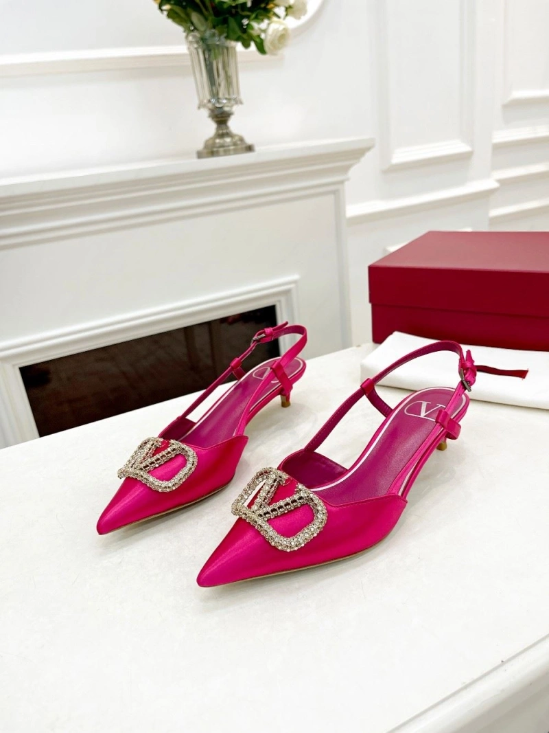 Soft Vxlxntino Sandals 231843