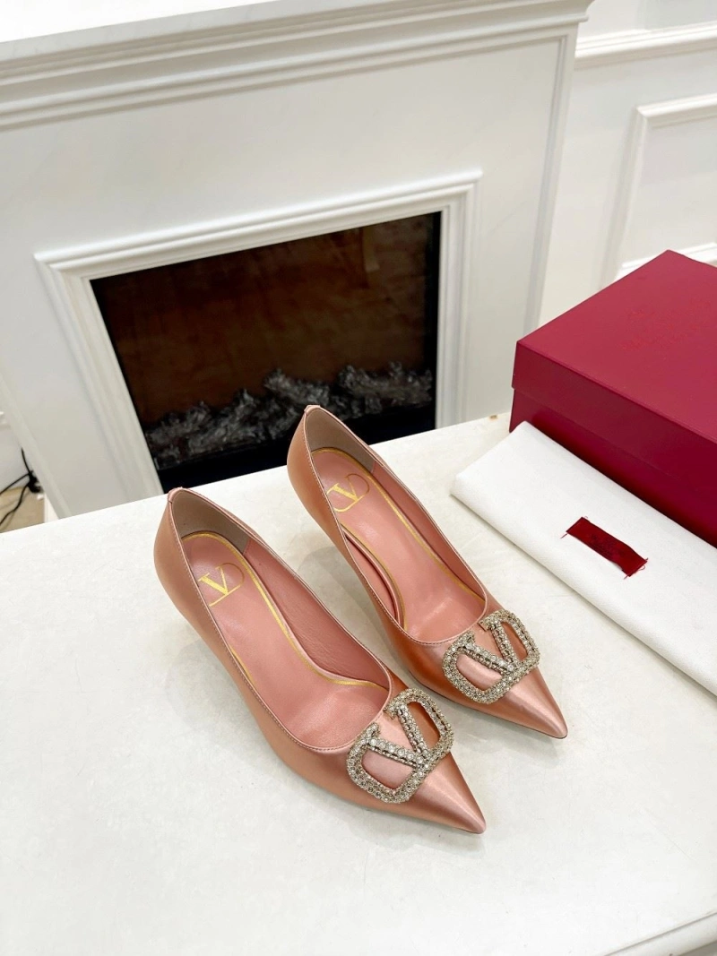 Versatile Vxlxntino High Heels 232039