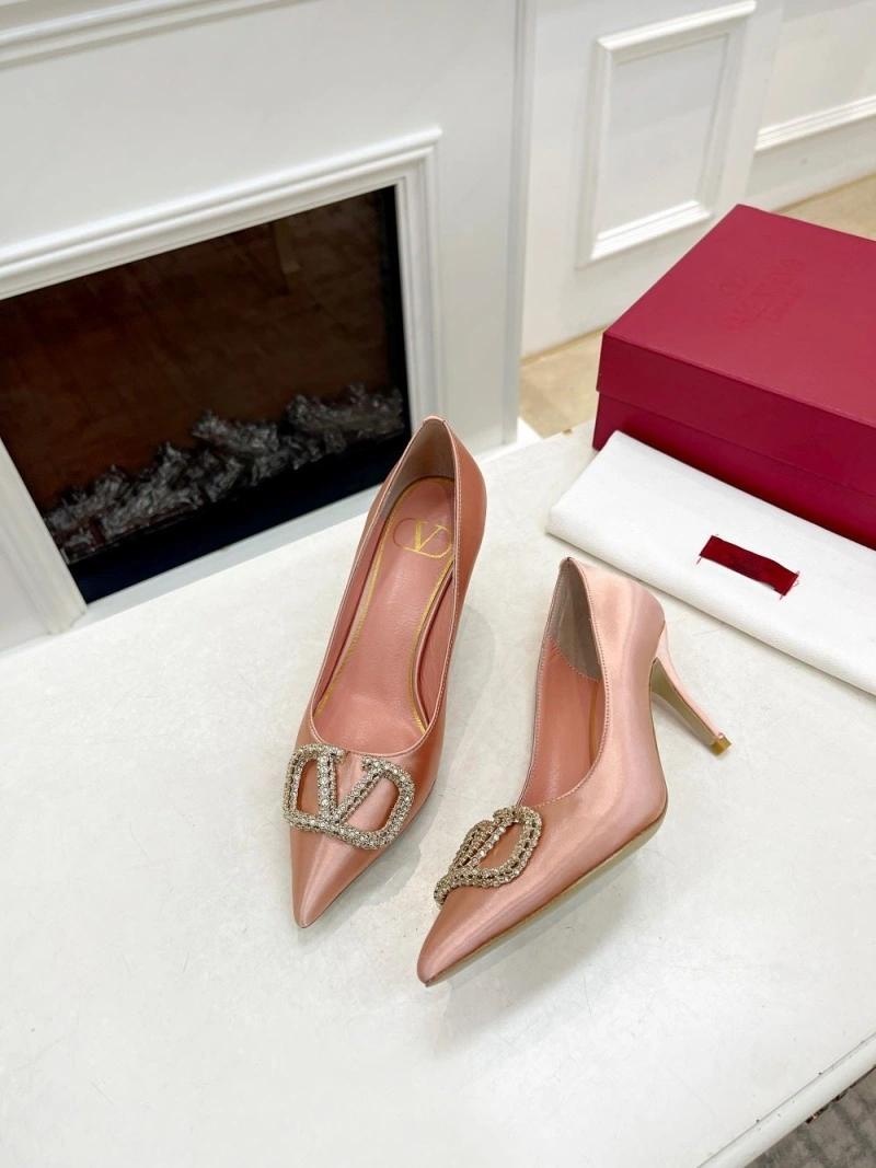 Versatile Vxlxntino High Heels 232039